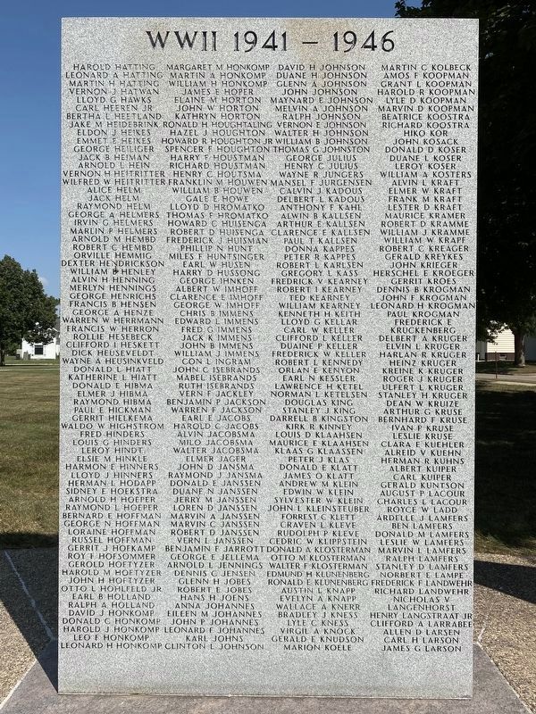 Osceola County Veterans Memorial (fourth wall from right) image. Click for full size.