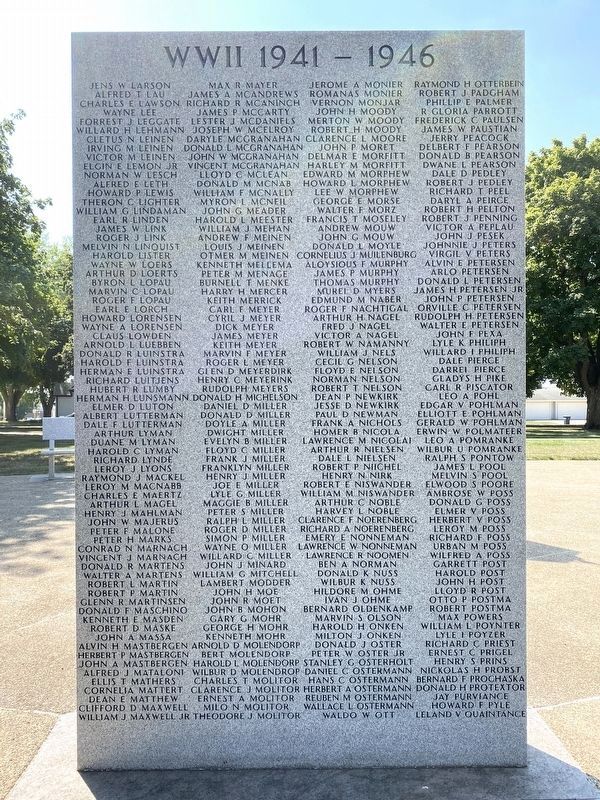 Osceola County Veterans Memorial (fourth wall from right, back) image. Click for full size.