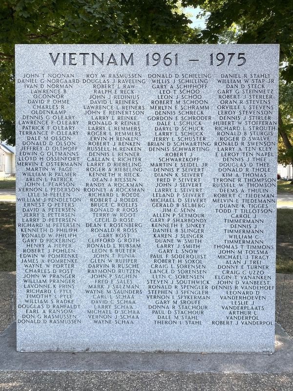 Osceola County Veterans Memorial (far right wall) image. Click for full size.