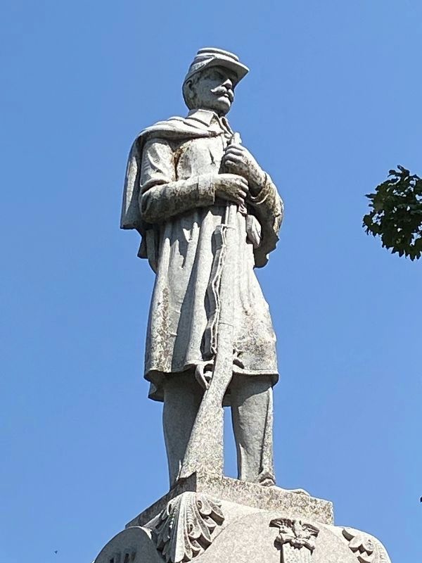 Osceola County GAR Memorial Statue. Click for full size. Osceola County GAR Memorial Statue image. Click for full size.