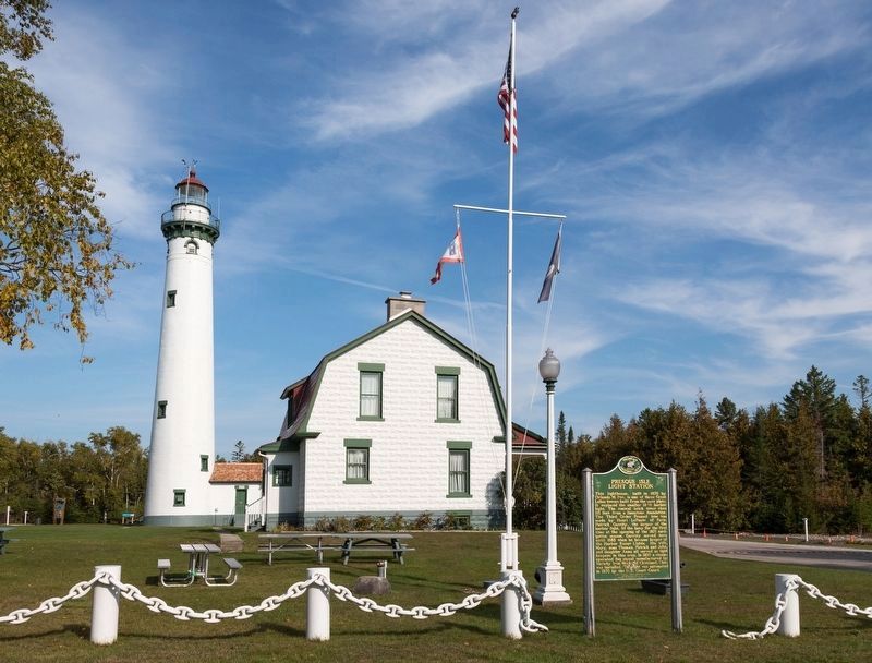 Presque Isle Light Station and Marker image. Click for full size.
