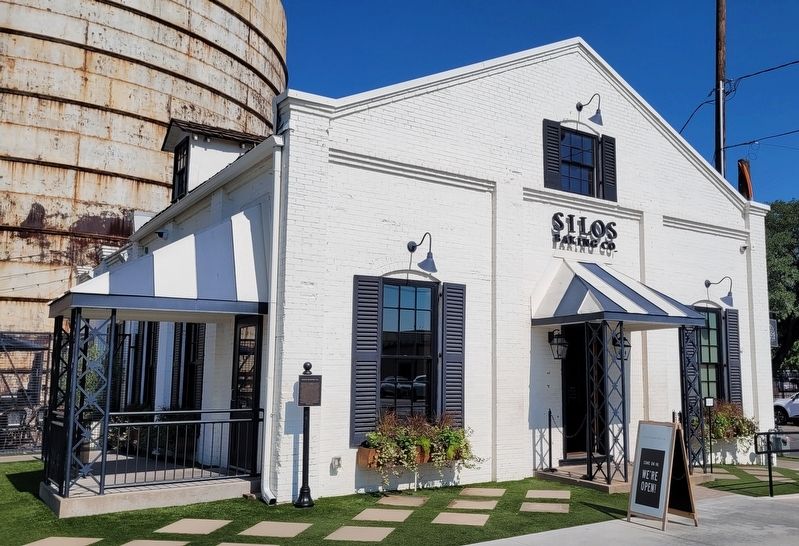The Silos Baking Co. and Marker with the Silos in the background image. Click for full size.