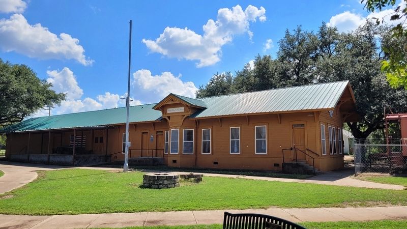 The view of the Valley Mills Santa Fe Railway Depot from the park image. Click for full size.