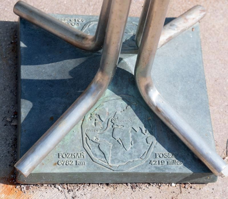 Base of Monument<br>Poznań 6782 km, Posen, 4219 miles image. Click for full size.