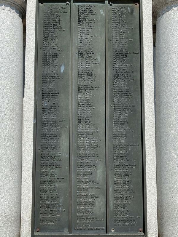 Osceola County World War I Memorial (south side) image. Click for full size.