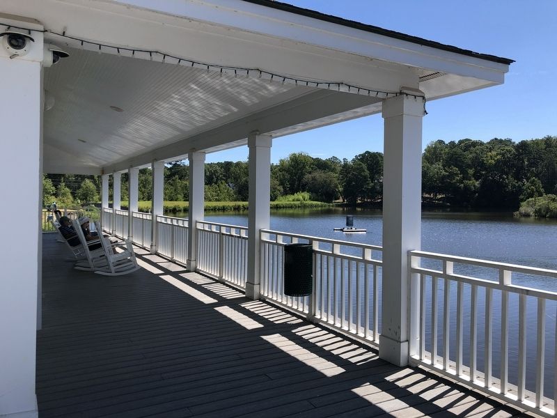 Bass Lake Park image. Click for full size.