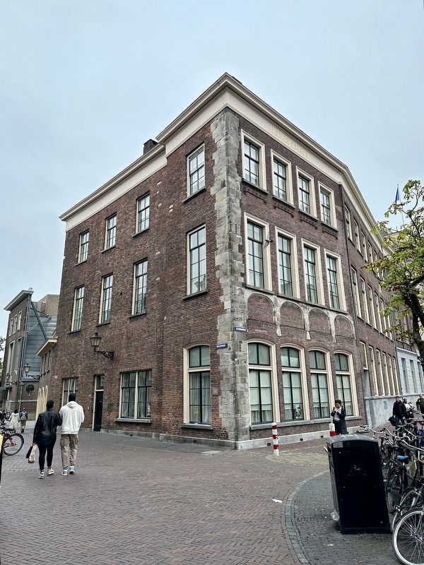 Het Keijserrijk Marker - wide view image. Click for full size.