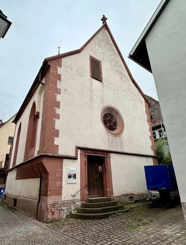 Marienkapelle / Marian Chapel (former synagogue) and Marker image. Click for full size.