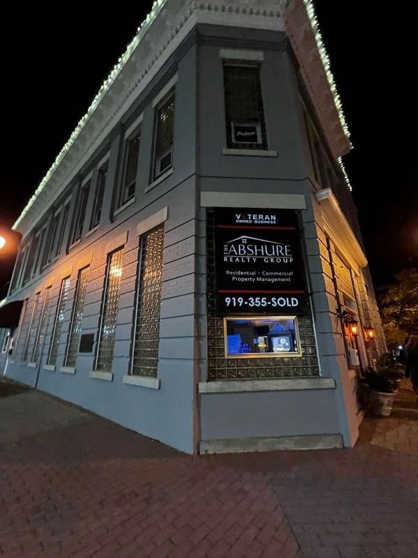 Birthplace of Fidelity Bank Marker image. Click for full size.