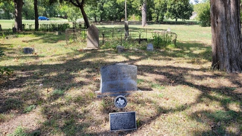 The view of the Dr. Daniel Rowlett Marker in the cemetery image. Click for full size.