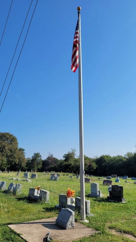 Ladonia Veterans Memorial image. Click for full size.