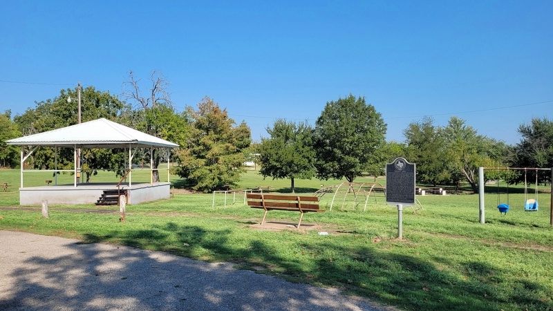 The view of Crockett Park and Marker from the parking lot image. Click for full size.