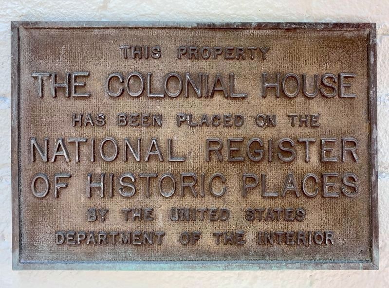 Colonial House Marker image. Click for more information.