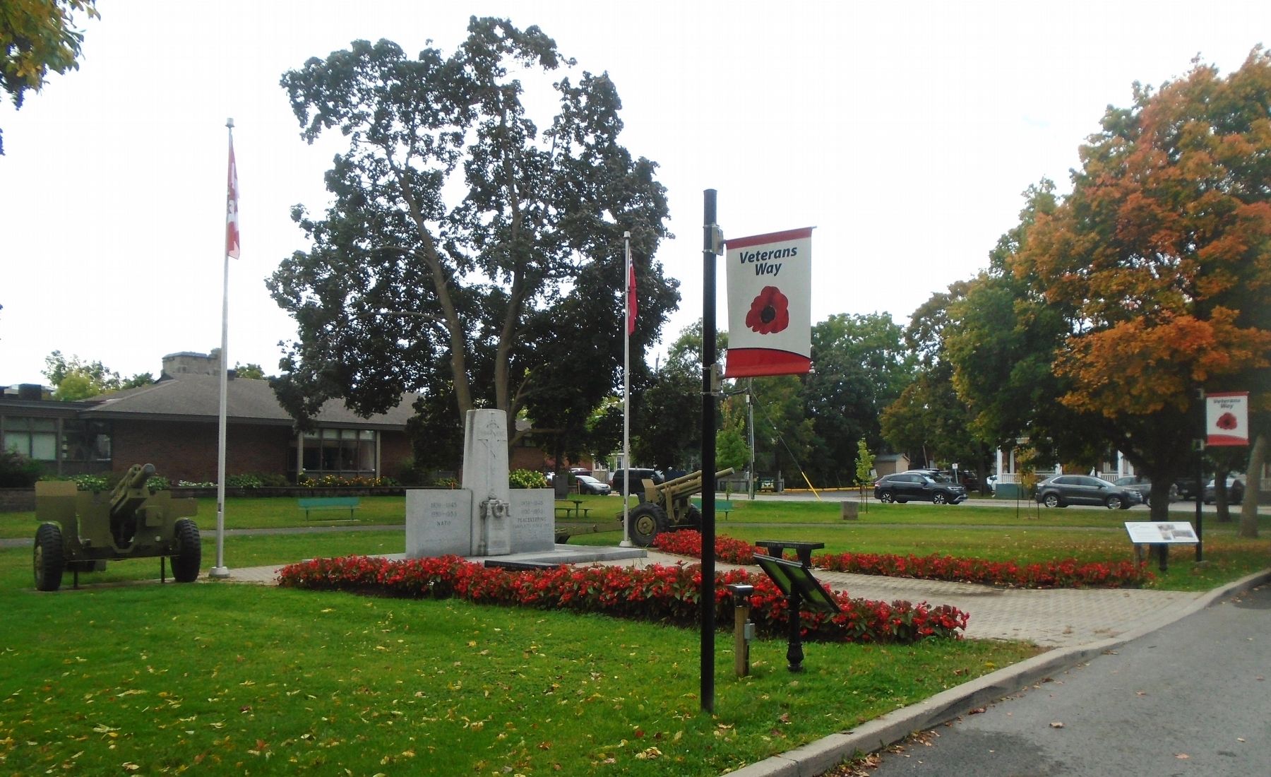Memorial Park Cenotaph image. Click for full size.