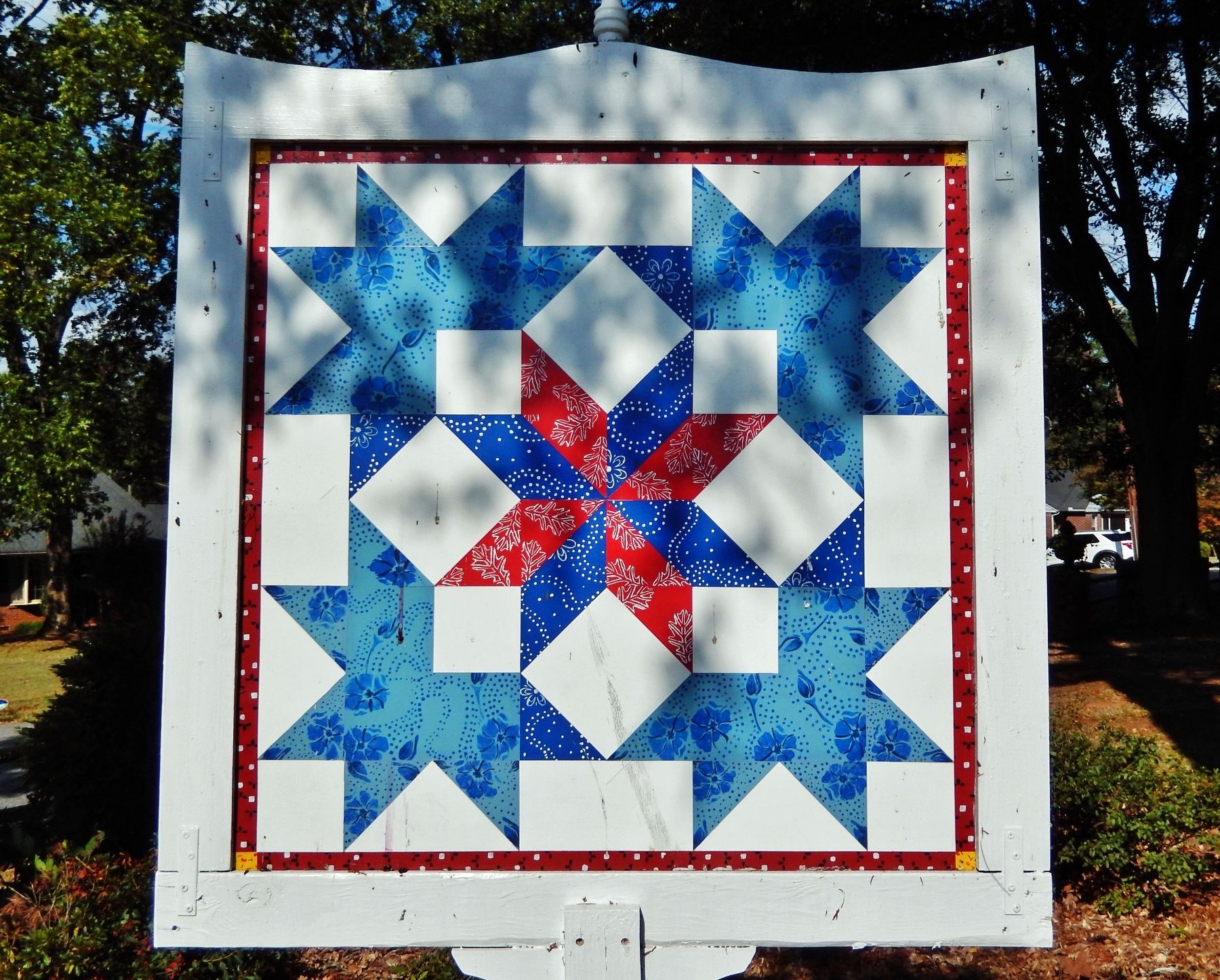 Carpenter's Wheel Quilt Block. Click for full size. Carpenter's Wheel Quilt Block image. Click for full size.