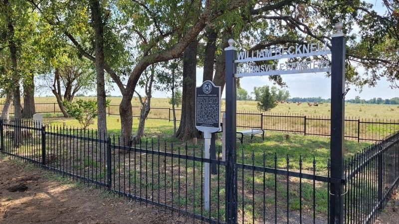 The entrance to the Becknell Cemetery and Marker image. Click for full size.