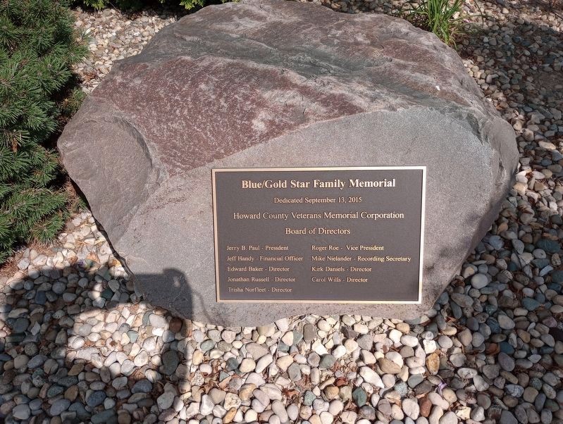 Blue/Gold Star Family Memorial image. Click for full size.