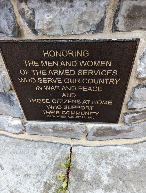 Honoring the men and women Marker image. Click for full size.