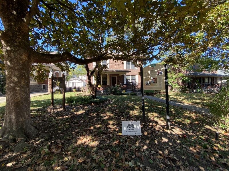 1303 16th Avenue South/1225, 1227, 1301, 1303, 1305 16th Avenue South Marker. Click for full size. 1303 16th Avenue South/1225, 1227, 1301, 1303, 1305 16th Avenue South Marker image. Click for full size.