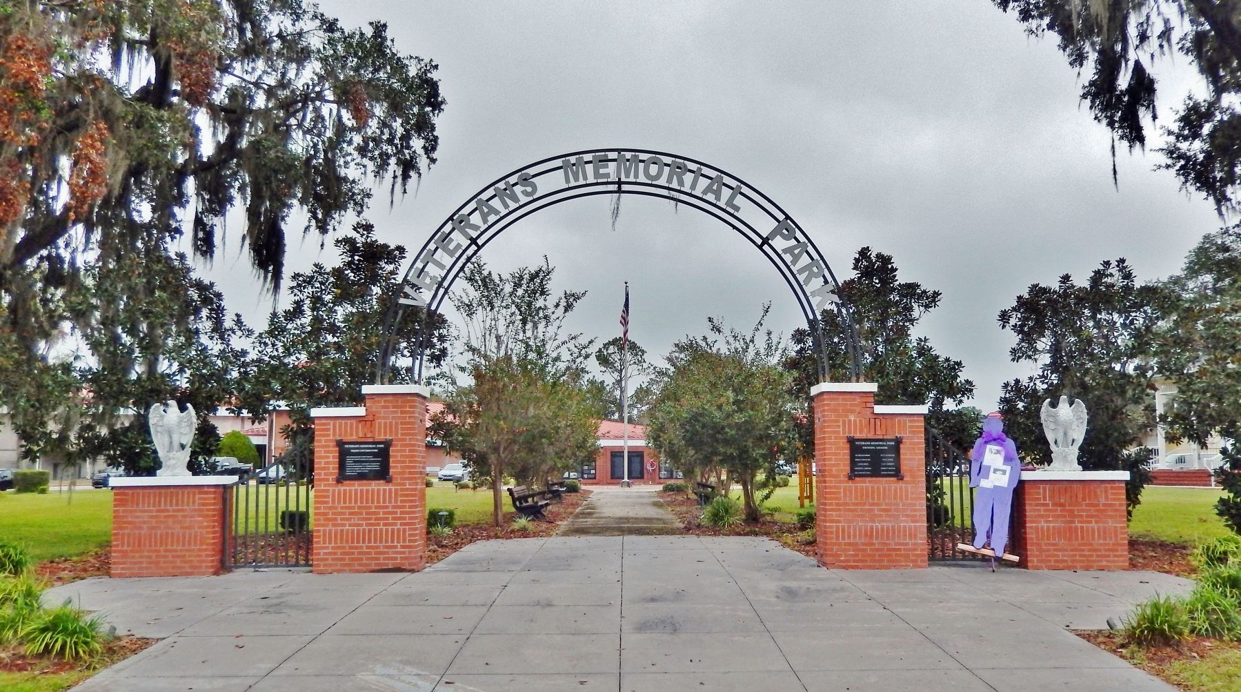 Veterans Memorial Park image. Click for full size.