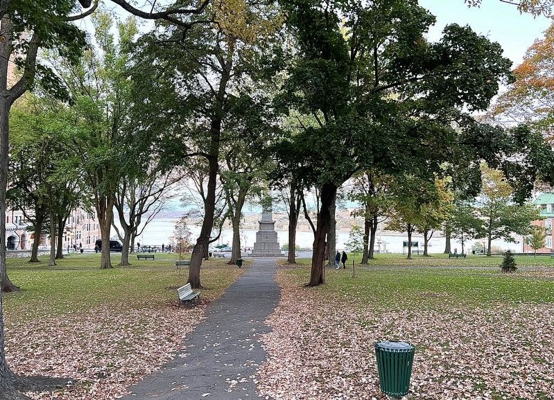Parc des gouverners, Qu�bec image. Click for full size.
