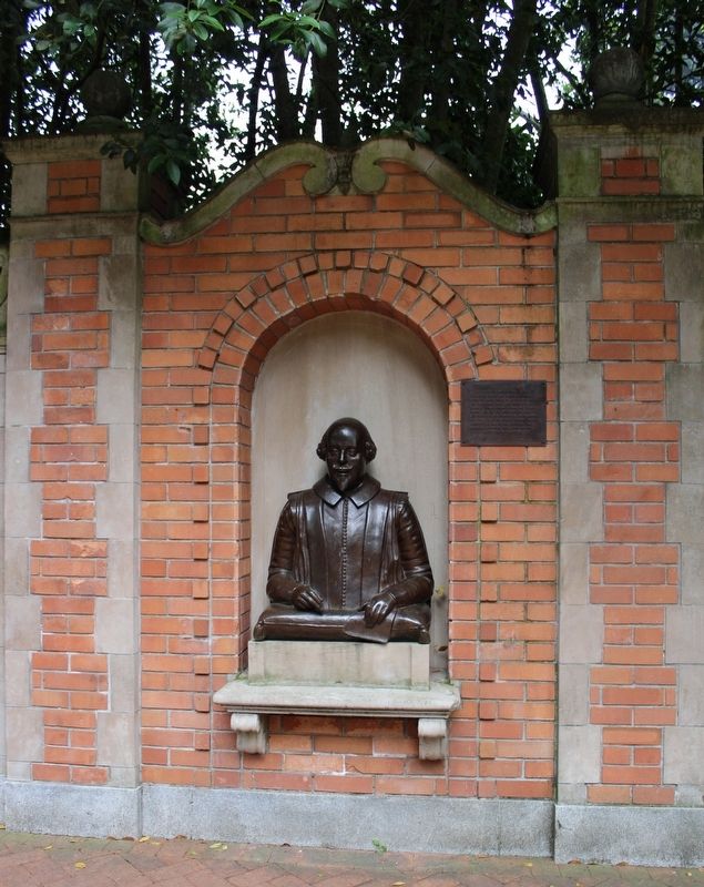 Shakespeare Bust and Marker image. Click for full size.