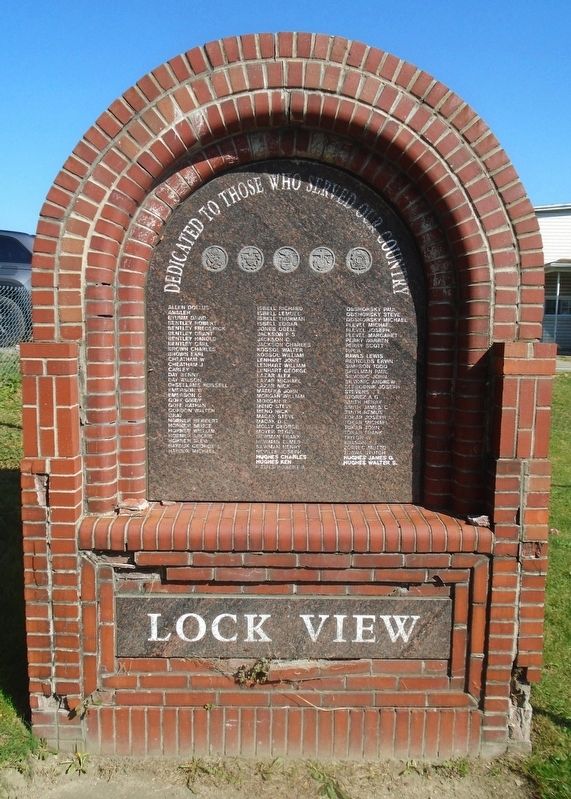 Lock View Veterans Memorial image. Click for full size.
