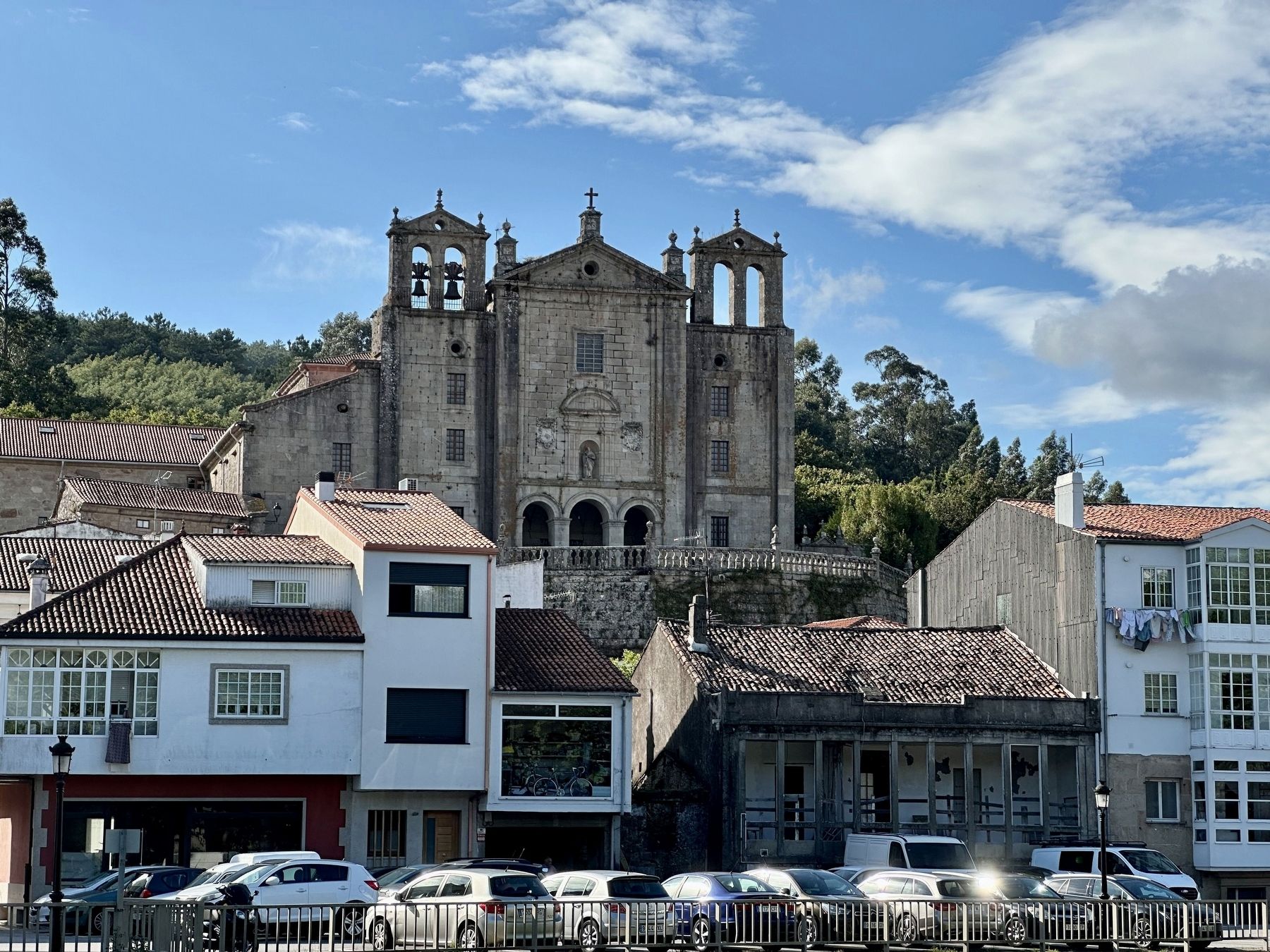 View of Carme Convent from across the Sar River image. Click for full size.