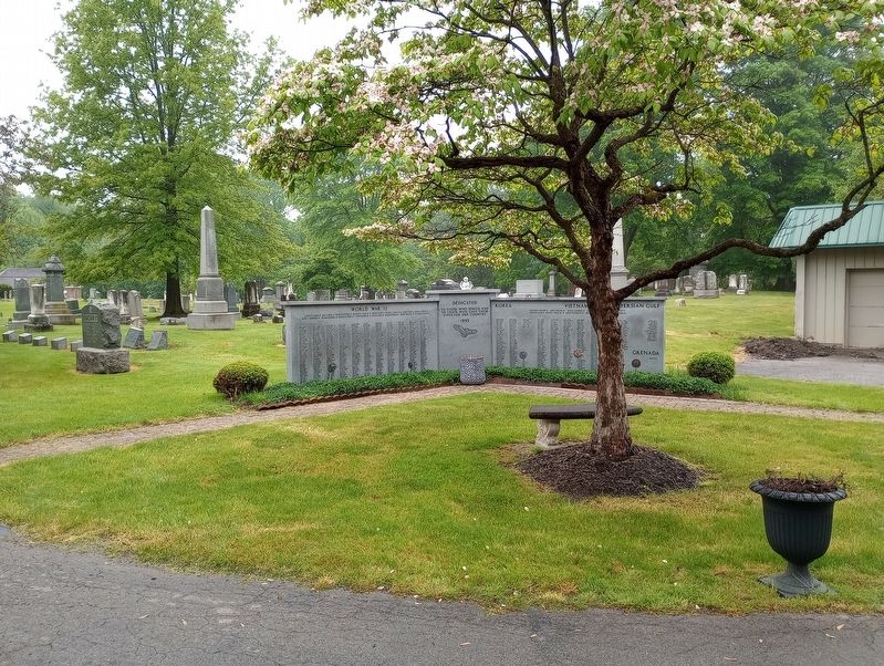 Northfield Macedonia Cemetery Veterans Memorial image. Click for full size.