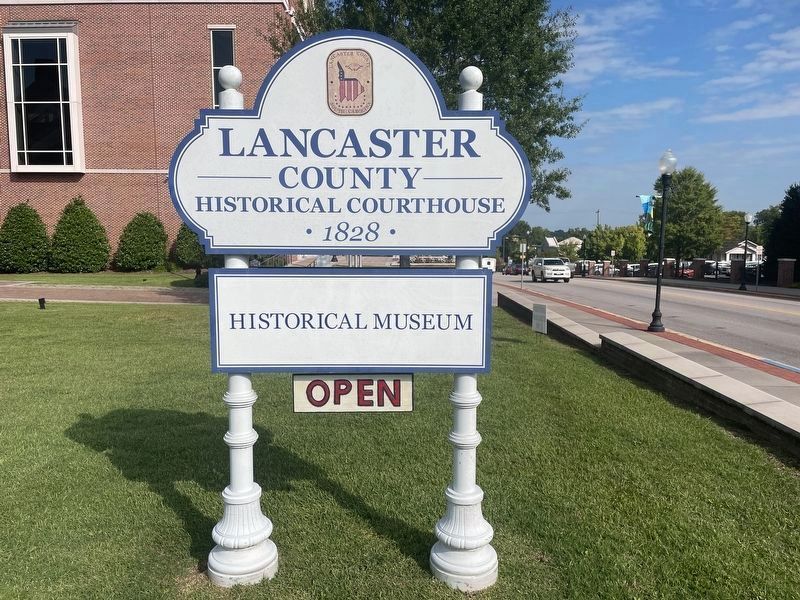 The Courthouse is Now the Historical Museum image. Click for full size.