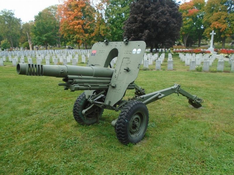 Le Howitzer L5 Howitzer image. Click for full size.