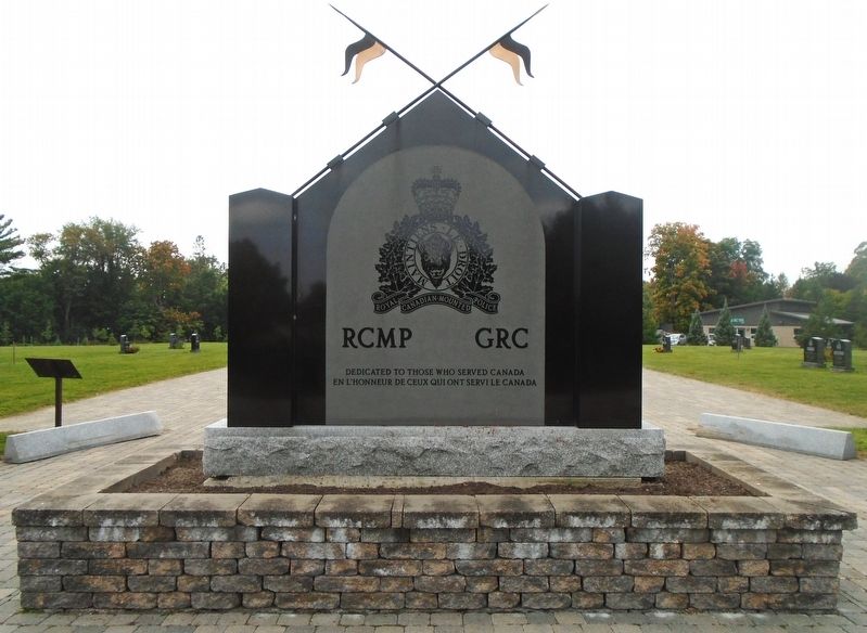 RCMP/GRC National Memorial Cemetery Monument image. Click for full size.