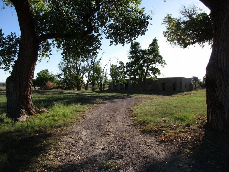 Smith-Carlton Adobe House and Marker. Click for full size. Smith-Carlton Adobe House and Marker image. Click for full size.