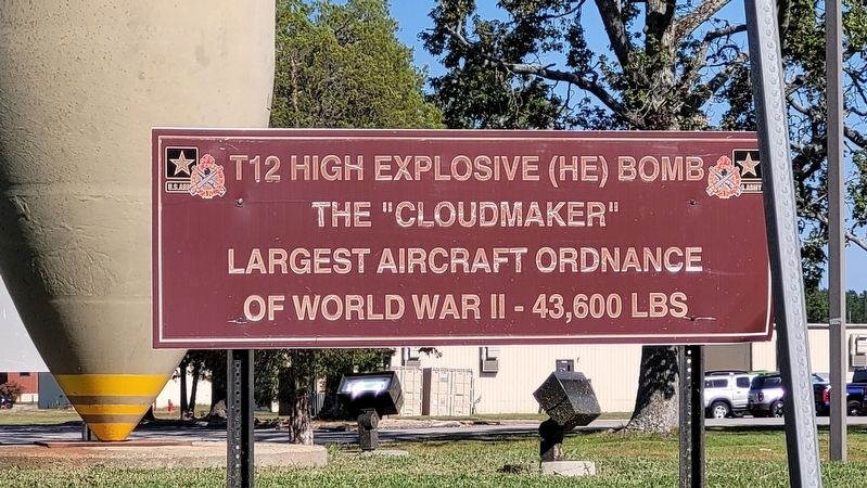 T12 High Explosive (HE) Bomb Marker image. Click for full size.