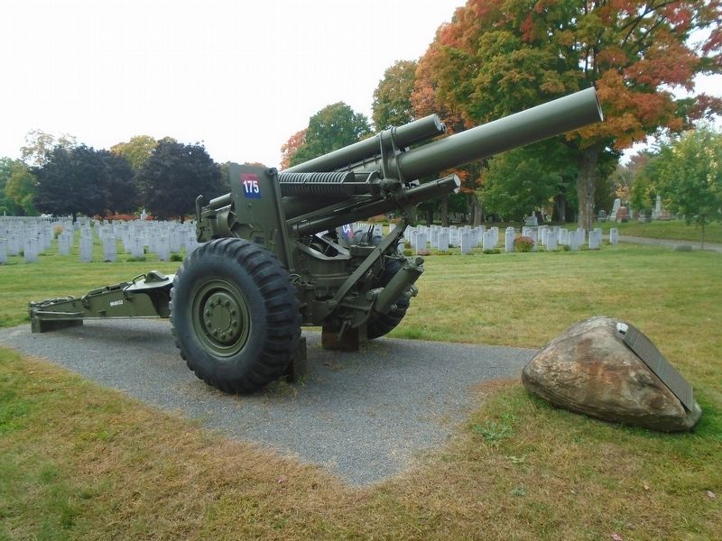 155-mm C1 Medium Howitzer / Obuiser Moyen C1 de 155 mm image. Click for full size.
