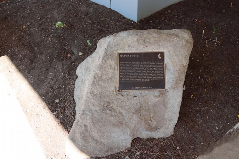 IUK Main Building Marker image. Click for full size.