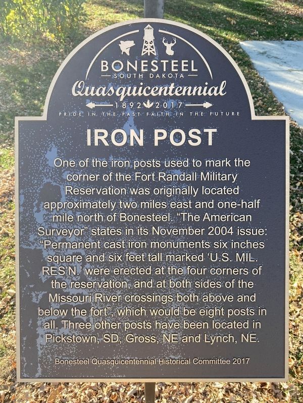 Iron Post Marker image. Click for full size.