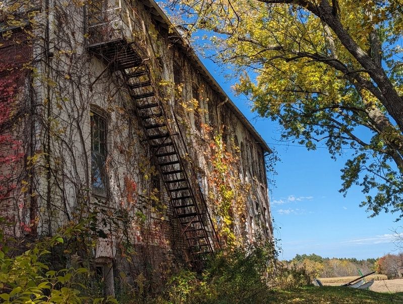 Poor House Marker Surroundings. Click for full size. Poor House Marker Surroundings image. Click for full size.