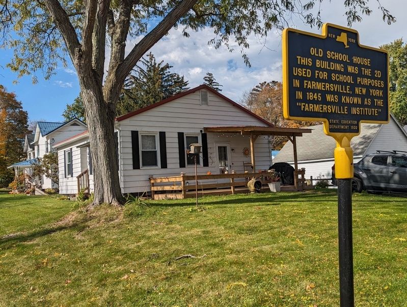 Old School House Marker Surroundings image. Click for full size.