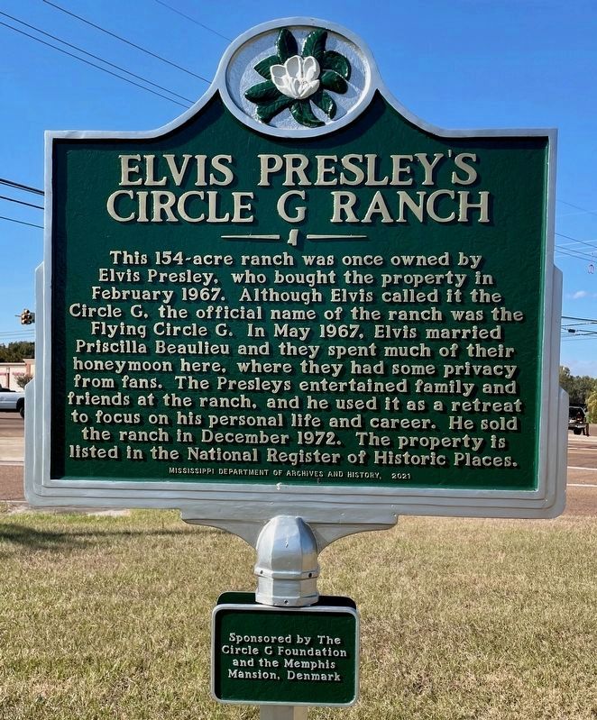 Elvis Presley's Circle G Ranch Marker image. Click for full size.