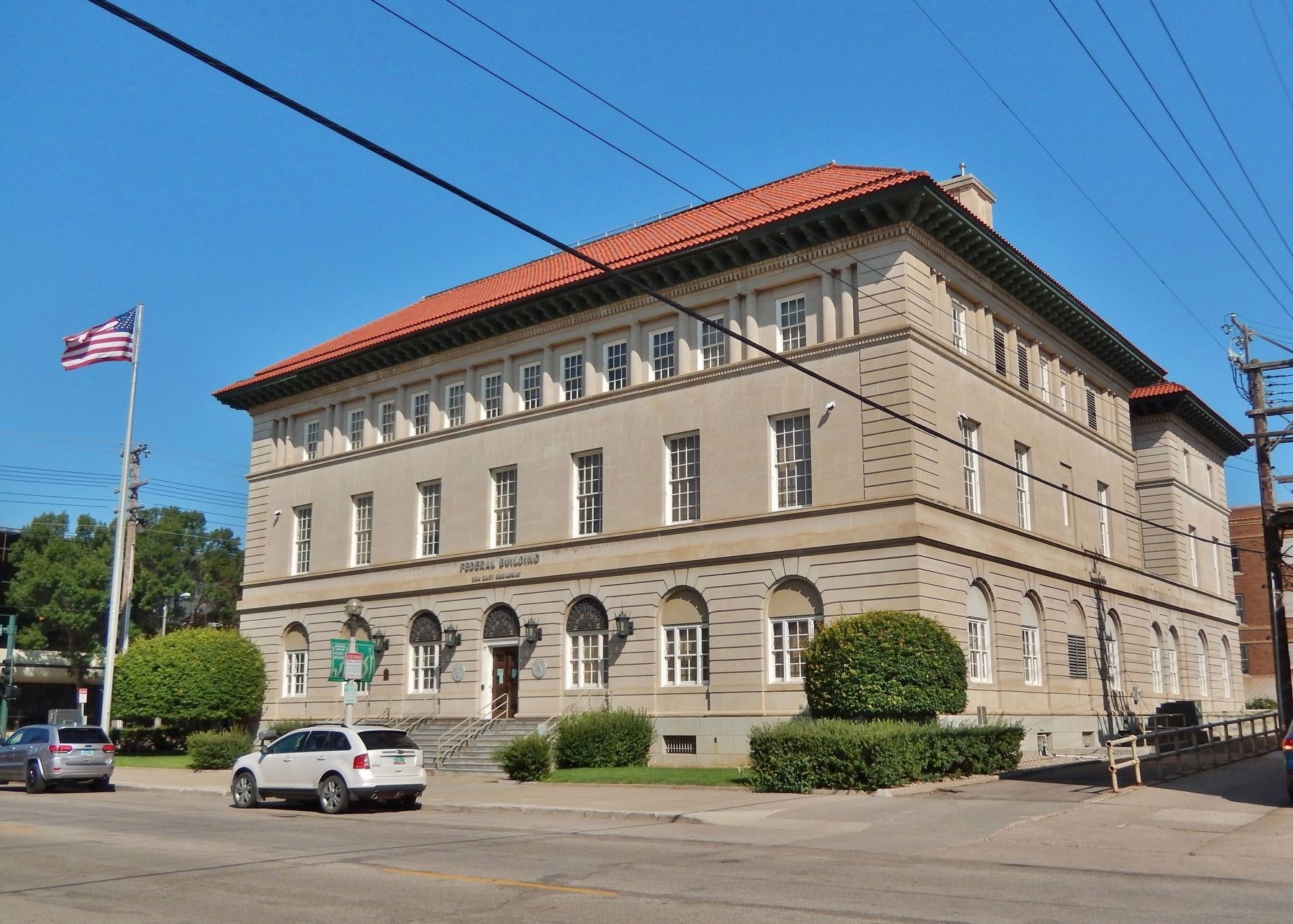 Federal Building (<i>southeast elevation</i>) image. Click for full size.