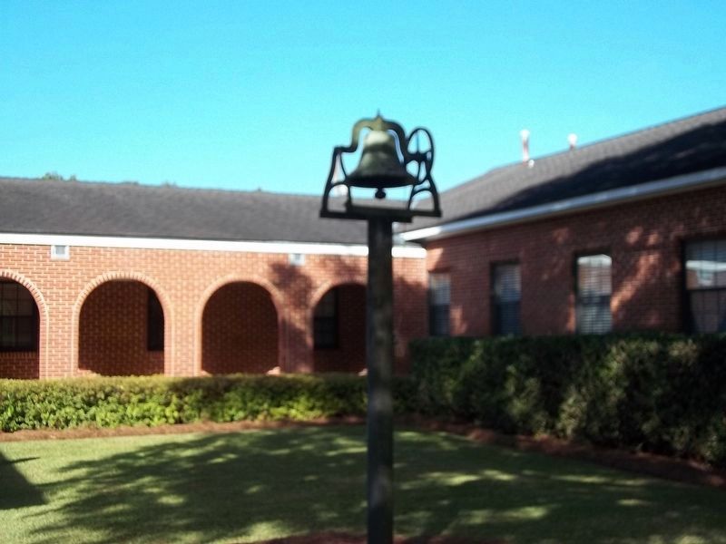 Kinsey Baptist Church Bell image. Click for full size.