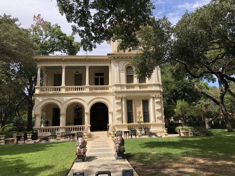 Norton-Polk-Mathis House image. Click for full size.