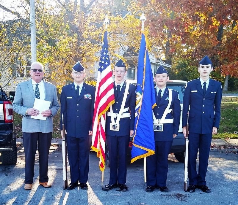 Mayor Rappold (r) and the Color Guard image. Click for full size.