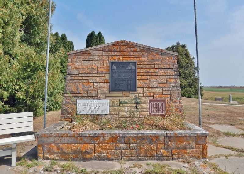 Lincoln Lutheran Congregation Monument. Click for full size. Lincoln Lutheran Congregation Monument image. Click for full size.
