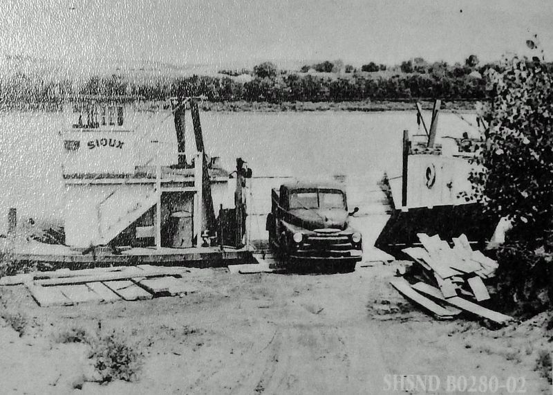 Marker detail: Driving a Truck off the Sioux Ferry image. Click for full size.