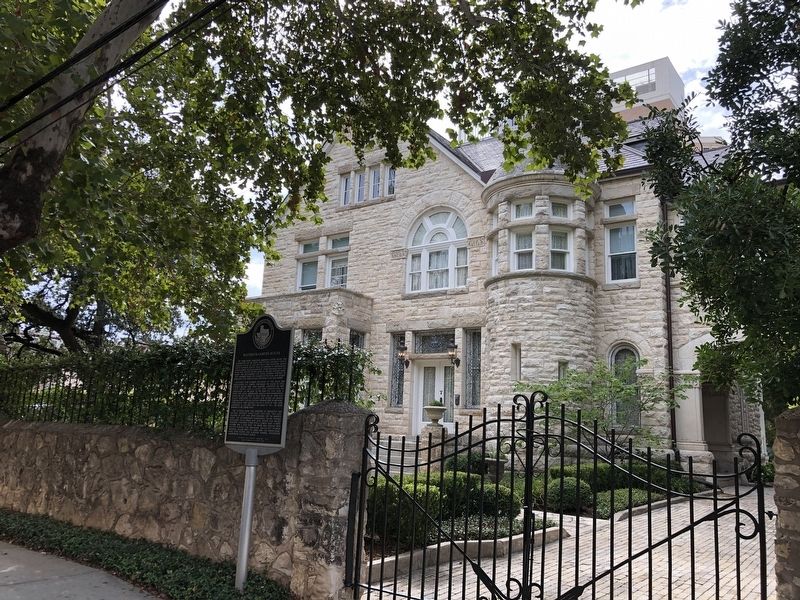Maverick-Carter House Marker image. Click for full size.