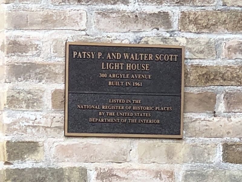 Patsy P. and Walter Scott Light House Marker image. Click for full size.