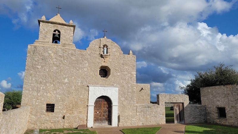 The chapel at the Presidio La Bah�a image. Click for full size.
