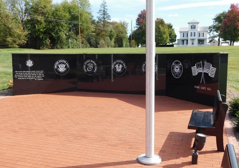 Middletown Veterans Memorial image. Click for full size.